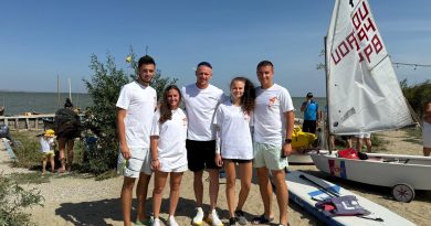 Studenții FEFS pe valurile Lacului Razelm